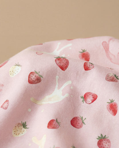 Strawberry Splash Women’s Short Pajama Set – Pink Summer Sleepwear
