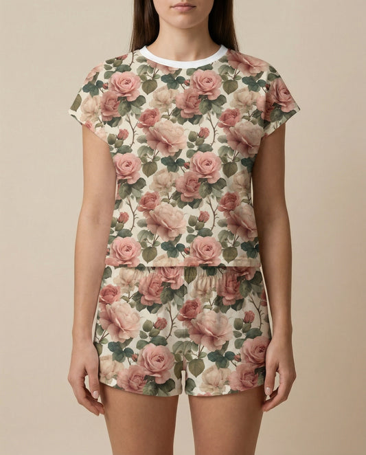Classic Rose Bouquet Women’s Short Pajama Set – Romantic Floral Sleepwear